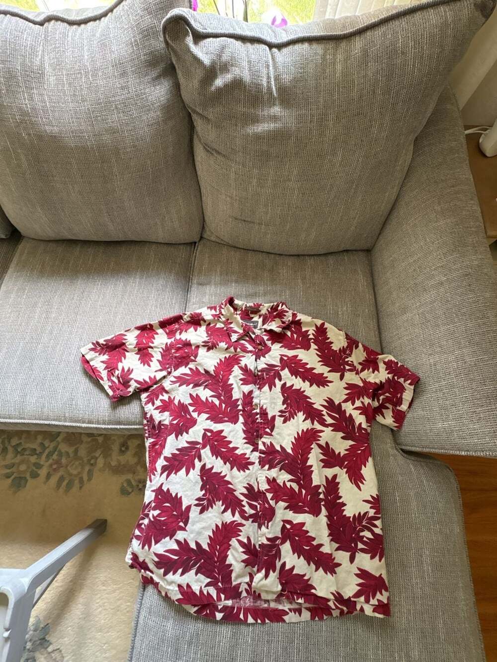 Eddie Bauer Men's Weathered Linen Blend Short Sleeve Tropical Leaf Print Button